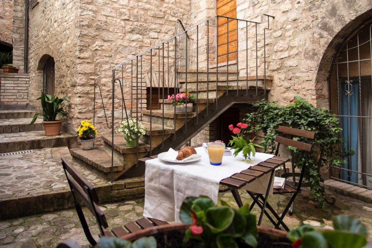 Appartamento Turchese Spello Esterno foto